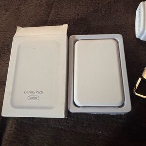 Magnetic battery charger